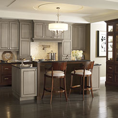 Traditional kitchen design with Cherry cabinets