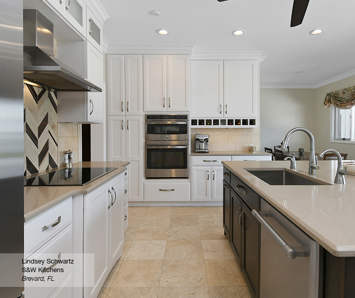 Renner shaker cabinets in maple pearl with island in alder truffle