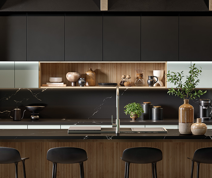 26MASTERBRANDOMEGAFULLACCESSREEDEDPANELF01700x587